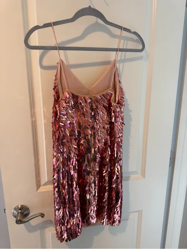 Alice + Olivia Contessa V neck Iridescent Pink Sequin Mini Dress Size XS - Image 7