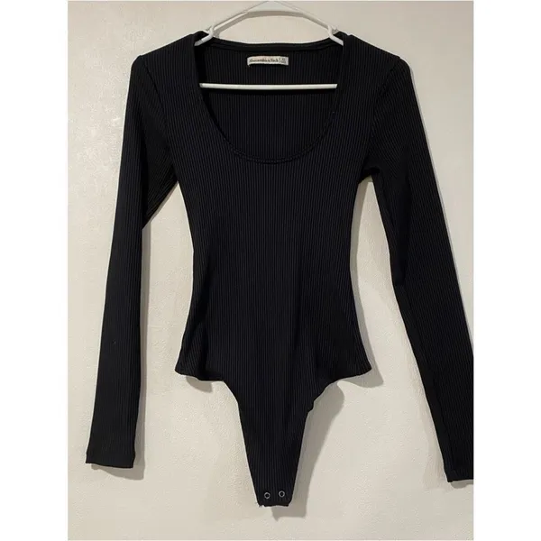 Abercrombie Ribbed Bodysuit Black XS Long Sleeve Scoop Neck - Image 2