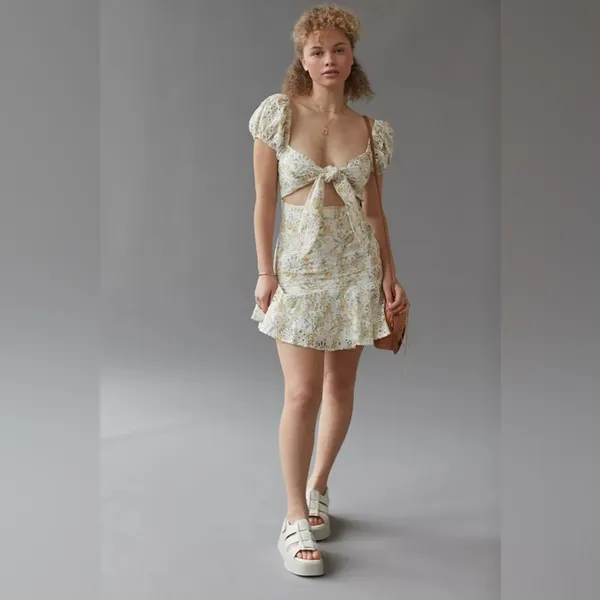 En‎ Saison Yellow Floral Eyelet Mini Dress Puff Sleeve tie Open Front Women’s M - Image 4