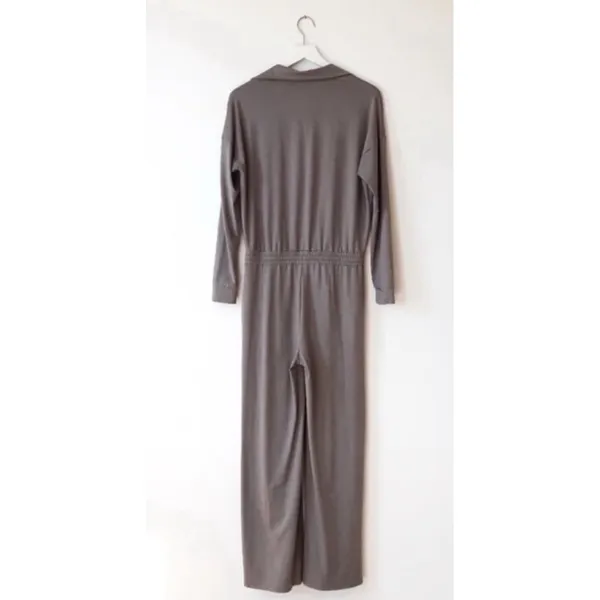Vuori Lux Intentions Jumpsuit Smoke Heather Grey Womens Medium Travel Comfy - Image 4