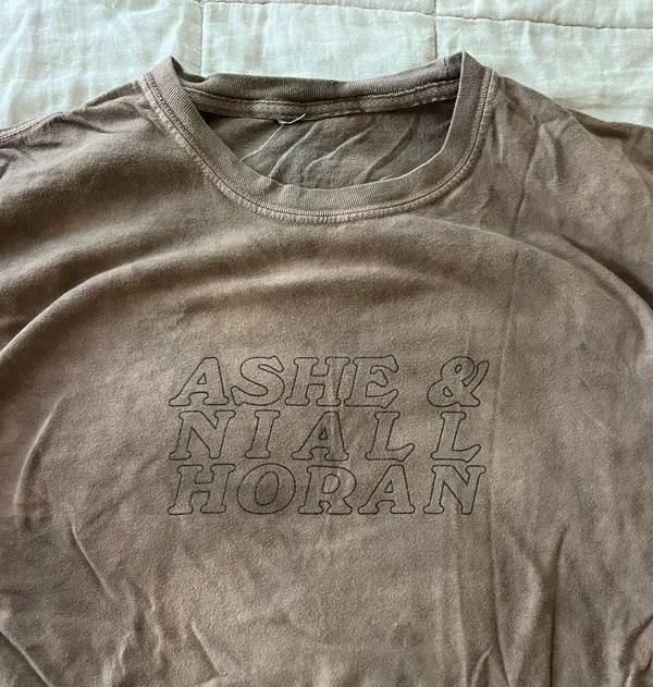 Niall Horan Merch Tee Brown Size L - Image 2
