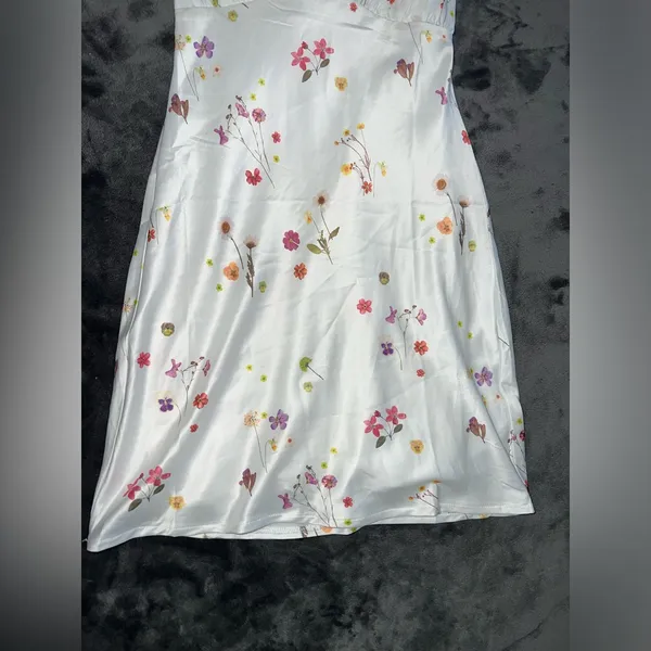 Princess Polly Lyrical Mini Dress in White Size 0 New with tag - Image 10