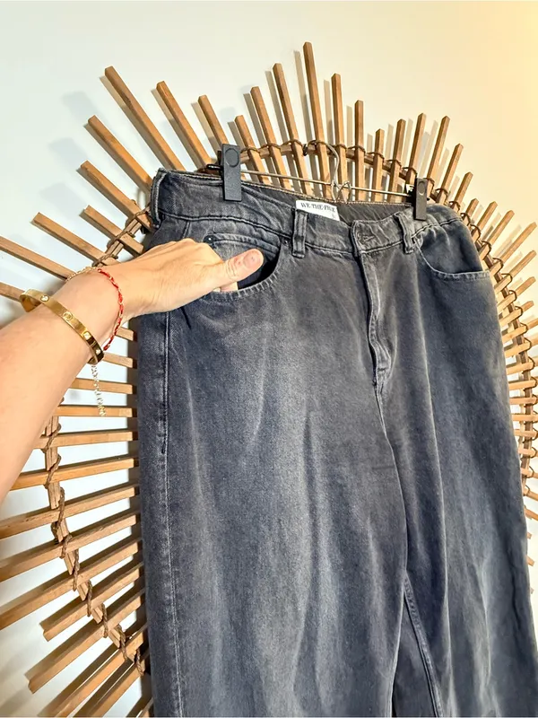 Free People We The Free Tinsley Baggy High Rise Straigjt Leg Jeans Faded Black Slouch Grunge - Image 4
