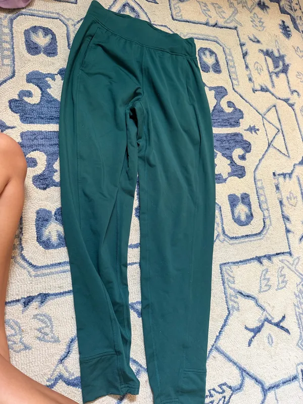 Lululemon Joggers - Image 3