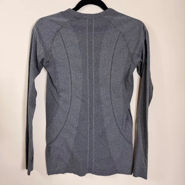 Lululemon Swiftly Tech Long Sleeve Crew Heathered Slate Gray Ice Shirt Size 4 - Image 3
