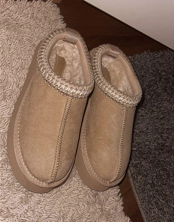 Shoes - Image 2