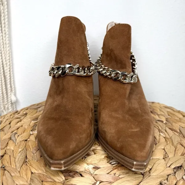 Steve Madden Boots Cedar Chestnut Suede Leather Ankle Booties Brown Chain Accent - Image 10
