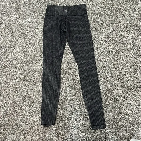 Lululemon Athletica Black Leggings with Wide Waistband - Image 2