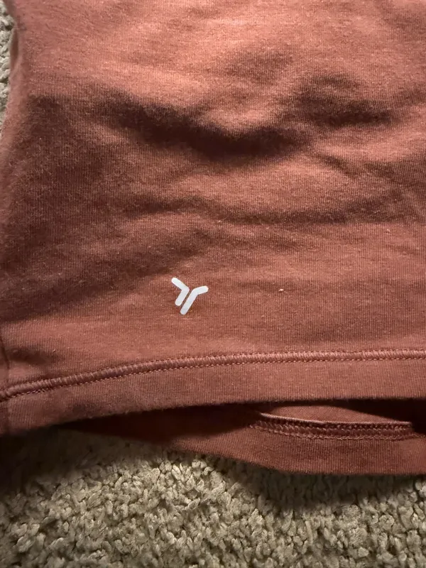 Old Navy Active Top Powerchill Tank - Image 4