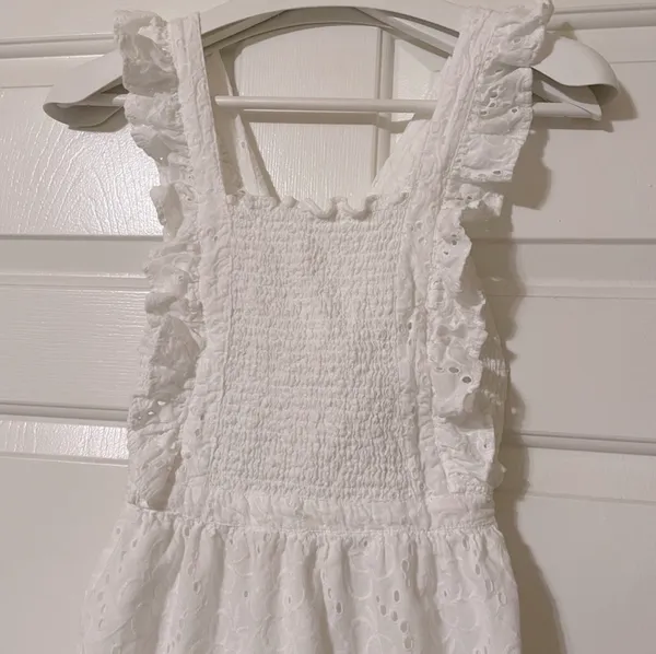 Lulu's Sweet Bliss White Floral Eyelet Smocked Ruffled Backless Dress Size Med - Image 5