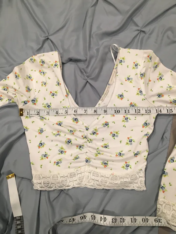 Urban Outfitters Gathered Front Floral Lace Crop Top - Image 7