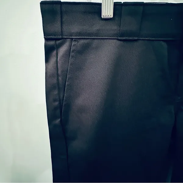 Dickies Women's Original Fit 774 Work Pants NoWrinkles Dark Navy size 6 regular - Image 5