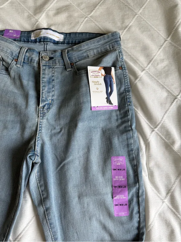 Levi’s Strauss Mid Rise Super Skinny - Image 2