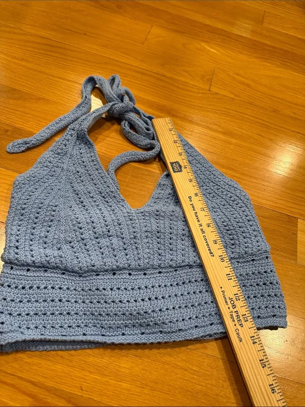 Hollister blue crochet halter crop top size medium. - Image 3