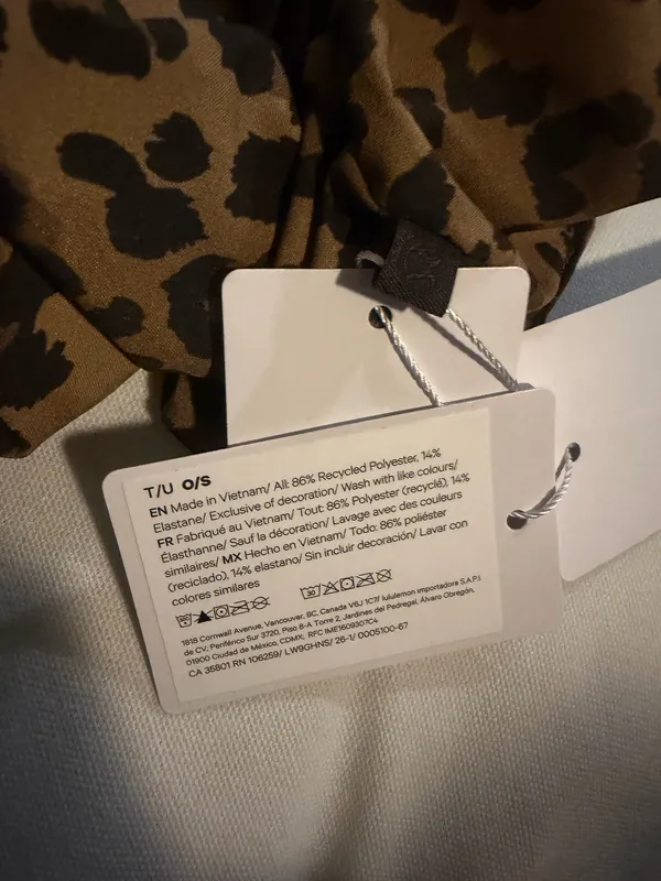 Lululemon Uplifting Scrunchie *Oversized True Leopard NWT - Image 6