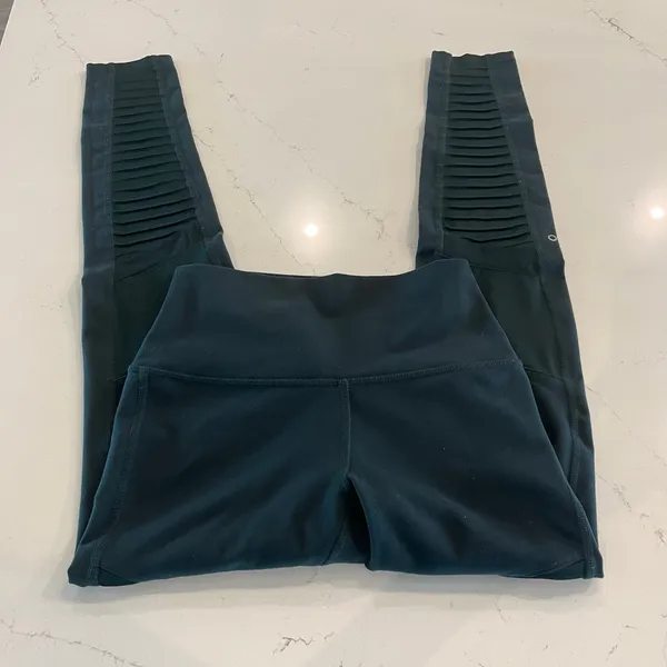 Alo Yoga High Waisted Moto‎ Leggings Green Size Small - Image 3
