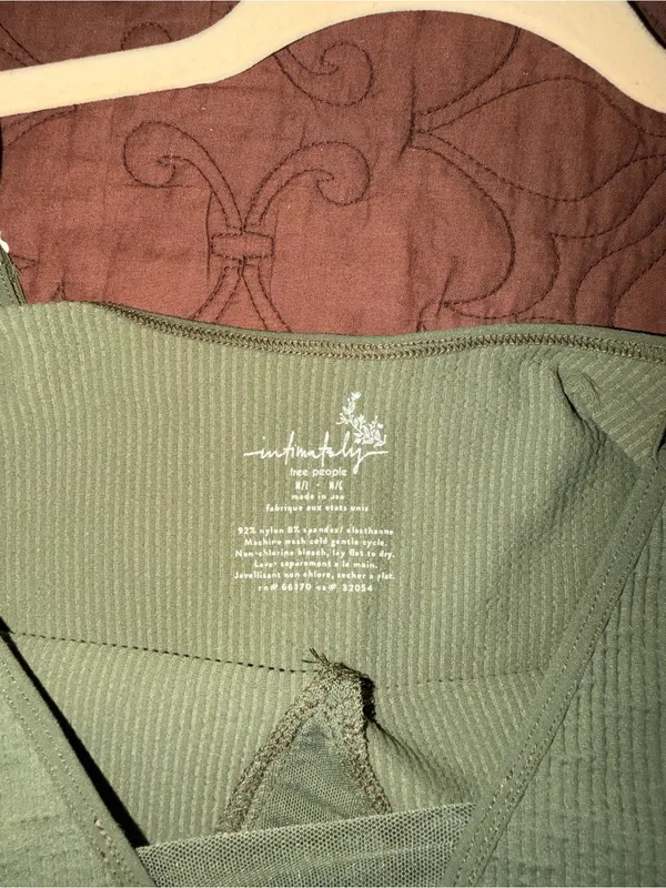 Intimately Free People Olive Ribbed V-Neck Cami Tank Top Size: M/L - Image 4