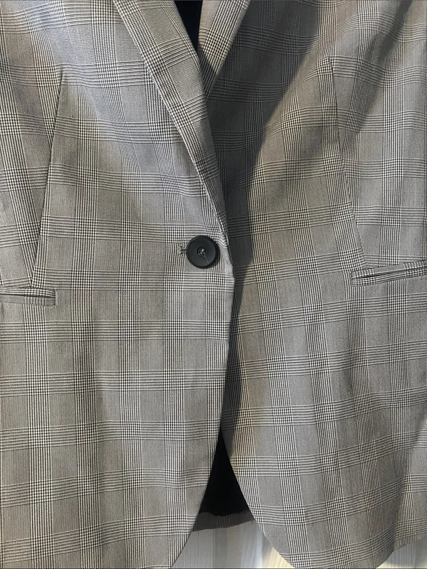 Zara Gray Single-Button Checked Blazer - Image 3
