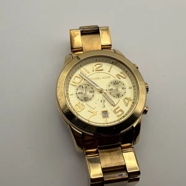 Michael Kors Gold-Tone Chronograph Day Date Watch MK-5726 Working New Battery - Image 9