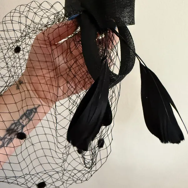 Vintage Black Feather Fascinator with Dot Birdcage Veil - Image 3