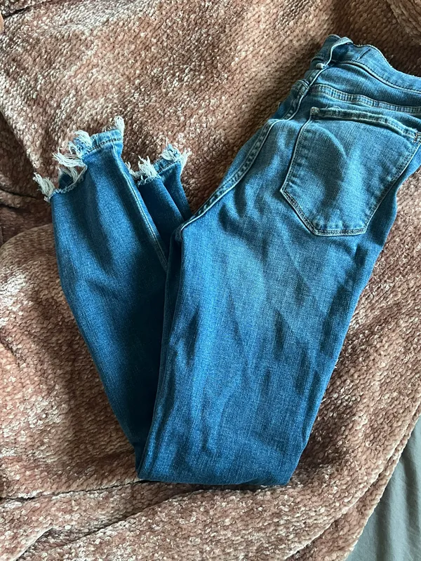 Abercrombie Jeans - Image 4