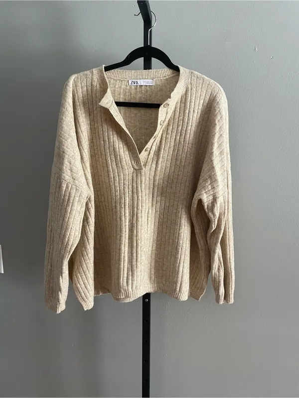 Zara Cream Ribbed Wool Blend Henley Sweater Size Medium - Image 2