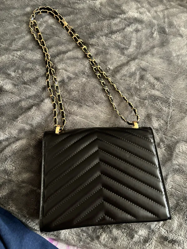 Black cross body bag - Image 6