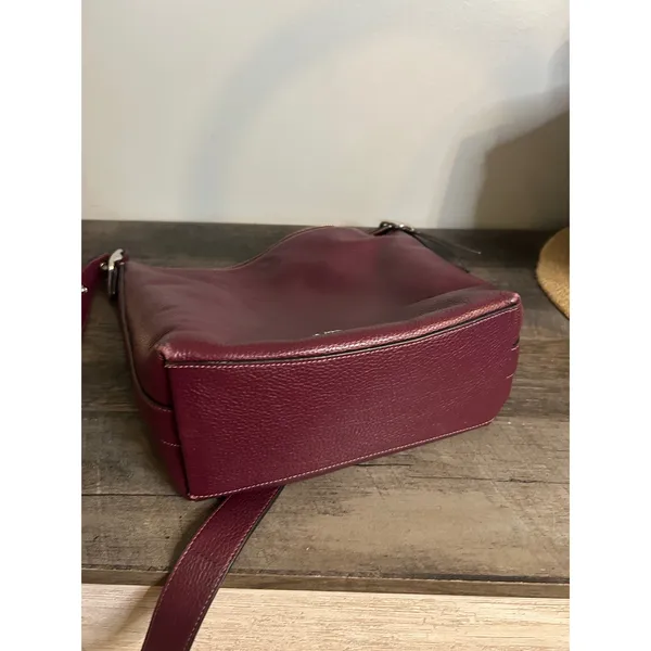 Coach Val Duffle Bag Berry Purple Pebbled Leather Crossbody C2818 - Image 7
