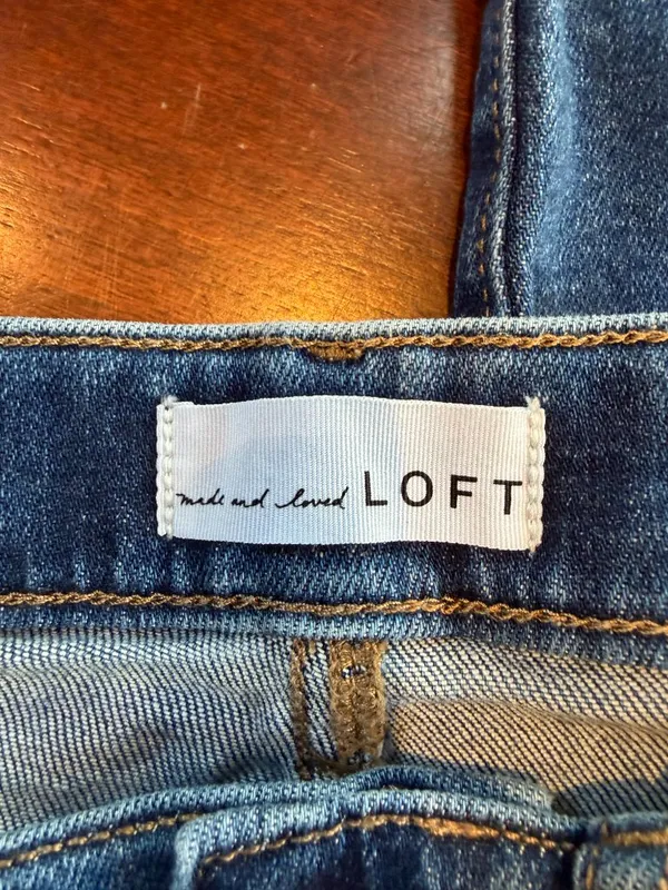 Loft Slim Pockets High Waist Skinny Button Front Raw Hem Denim Jeans Size 2 / 26 - Image 9
