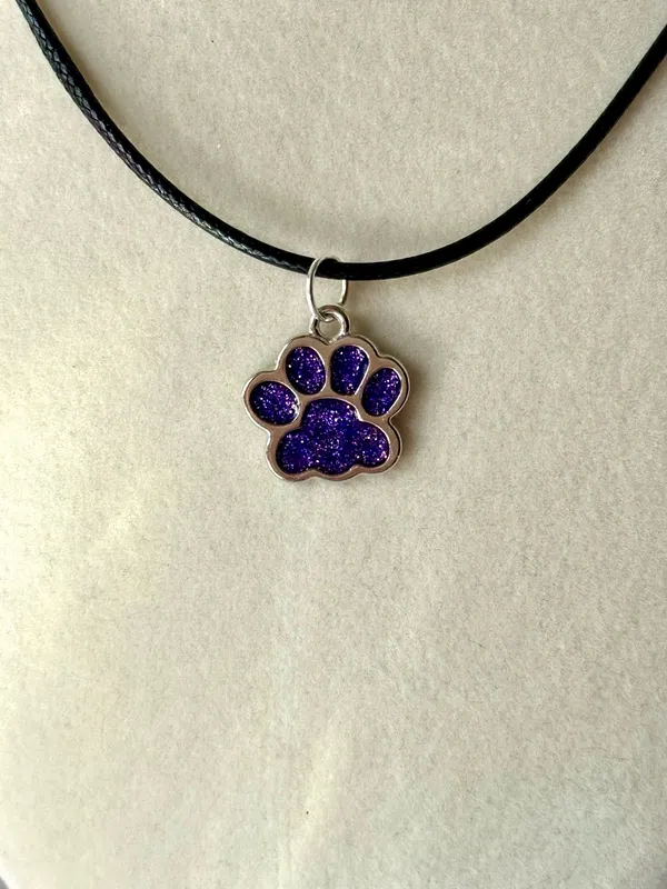 Paw Print Necklace 🐾 Purple - Image 2