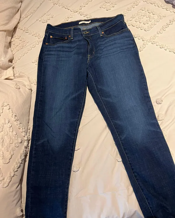 Levi's Jeans - Image 2