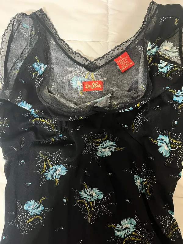 Lip gloss black floral mini dress - Image 2