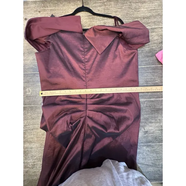 Xscape Andie Off the Shoulder‎ Ruffle Taffeta Gown Size 20W Wine - Image 10