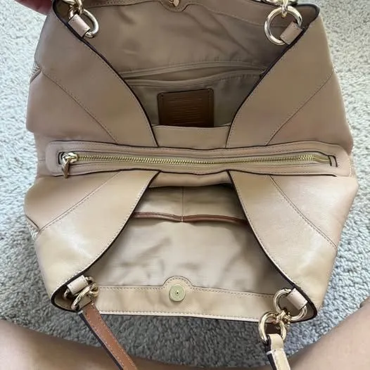 Coach Lexy Legacy Shoulder Bag in Woven Canvas and Leather - Image 3