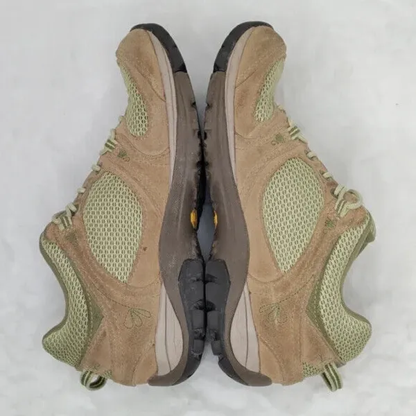 Tan Garmont Hiking Shoes size 6.5 - Image 4
