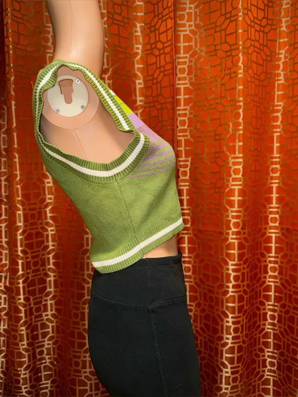Urban Outfitters Randi Shrunken Sweater Vest Medium - Image 2