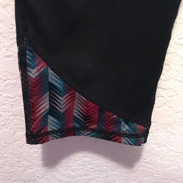 *30off3*‎ 
NWOT. Fabletics black yoga/workout pants - Image 6