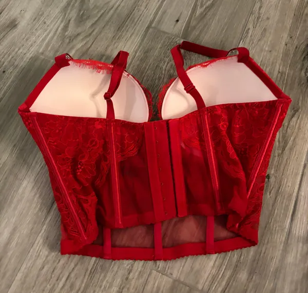 Victoria's Secret Corset - Image 2
