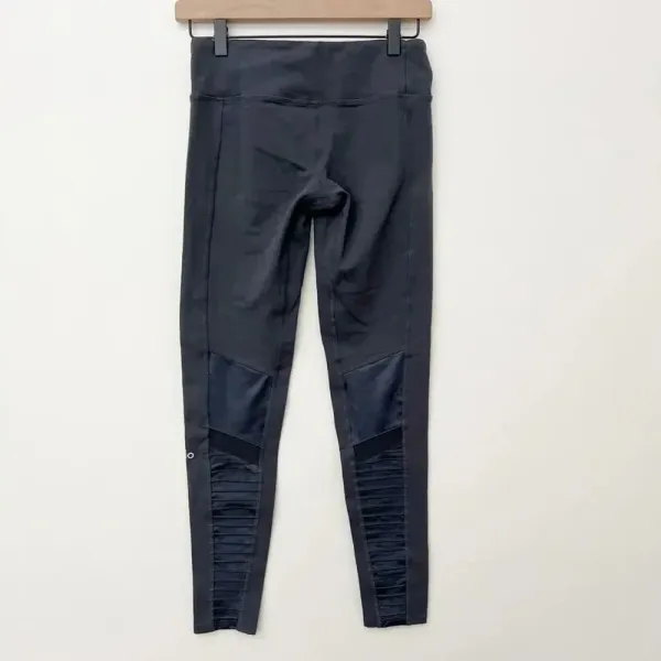 ALO YOGA‎ Moto Leggings in Anthracite Grey - Image 3