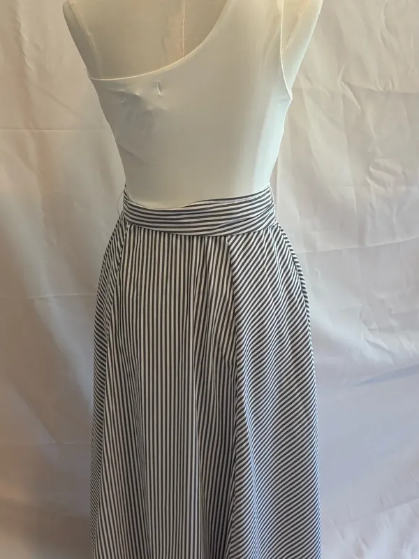 One-Shoulder White and Black Striped Dress - Image 2