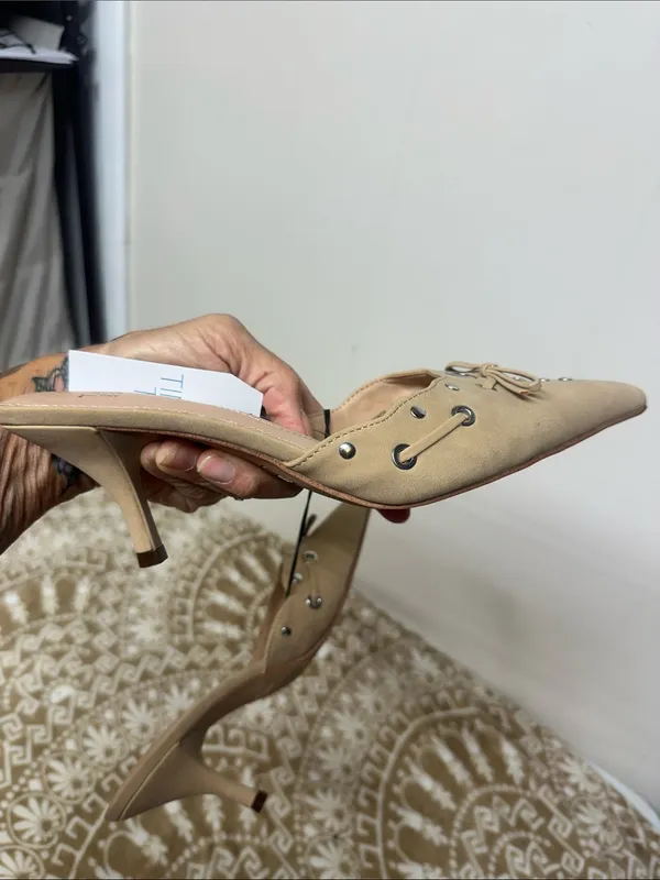 Time and Tru Pointed Mule Slides in Taupe with Silver Eyelet Accents - Image 4