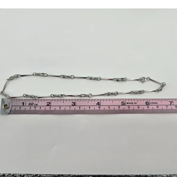 Unbranded Necklace Women 15in Bar Link Chain Silver Tone Minimalist EUC - Image 4