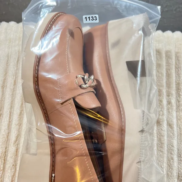 1133|NWOT Naturalizer Darry Leather Platform Chain Lug Sole Loafer Tan Women 12M - Image 14