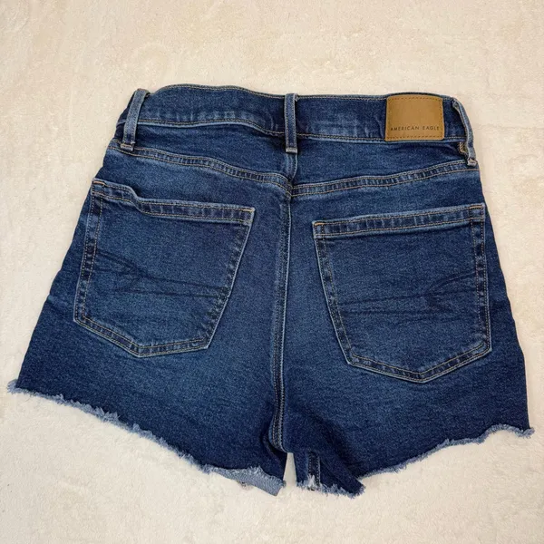 American Eagle‎ Strigid High Rise Cutoff Denim Jean Shorts Frayed Hem Womens 00 - Image 3