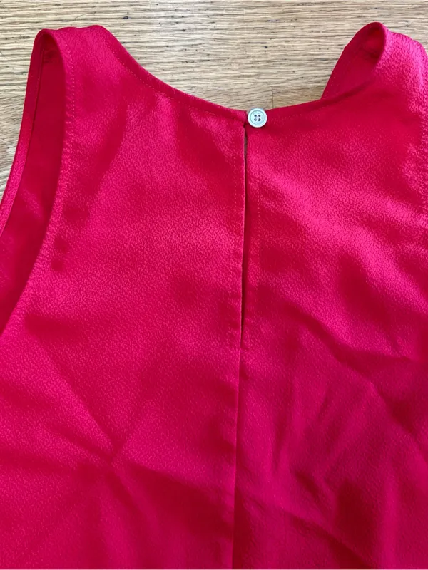 Aritzia Wilfred Red Octave Trapeze Preppy Classic Drapey Quiet Luxury Tank S - Image 3
