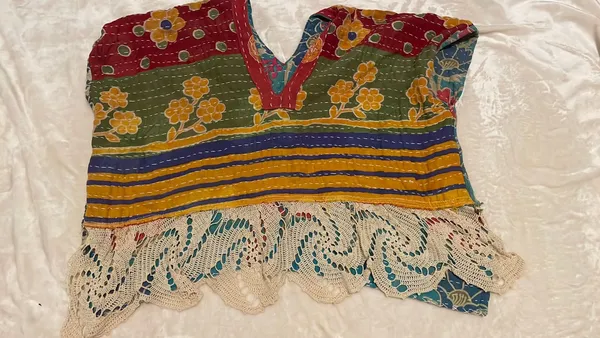 Reversible Kantha Top Multiple - Image 2