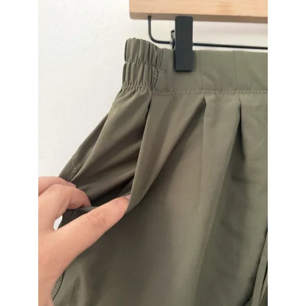 Zyia Active Olive Summer Shorts Sz XS Cuffed Casual Pockets Lined - Image 4