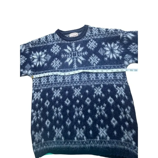 Vintage Woolrich Women’s S Wool Sweater Made USA Fair Isle Snowflake Nordic Navy - Image 8