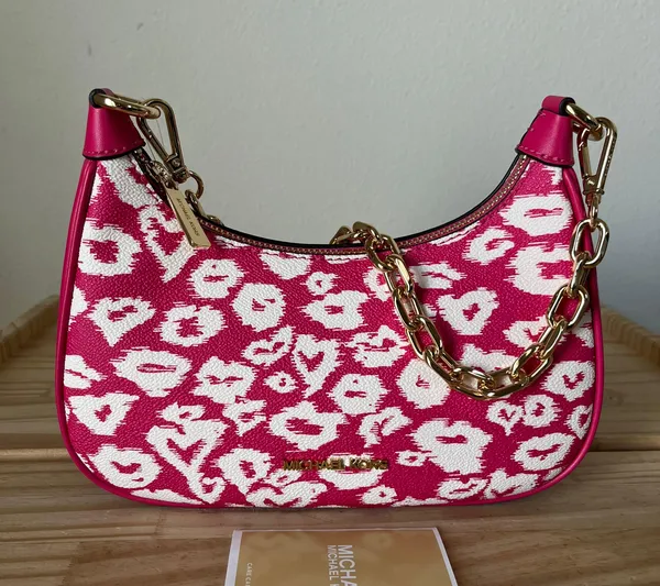 Michael Kors Purse - Image 15
