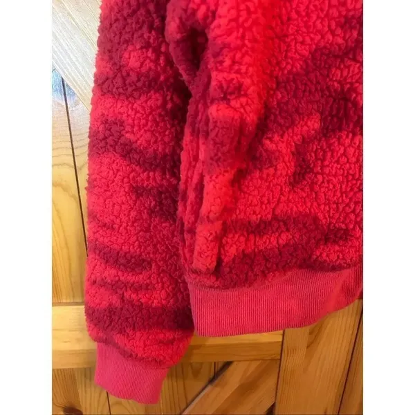 OFFLINE by Aerie Women’s Red Fleece Sherpa Jacket READ Size Medium (5728) - Image 3